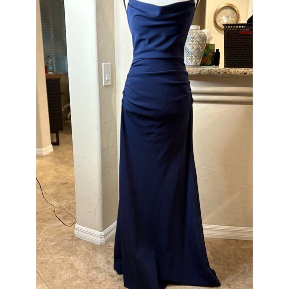 Galina Signature Navy Blue Formal Gown Crisscross back Size 4 NEW MSRP $189 - Picture 4 of 16